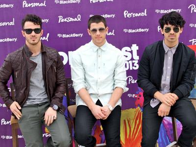 Tulis Surat Terbuka, Jonas Brothers Janji akan Rilis Album Perpisahan